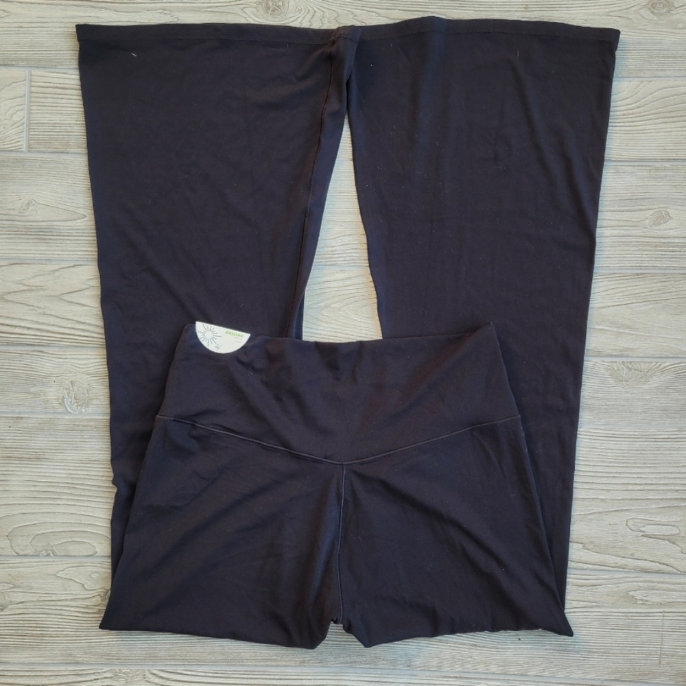 Offline by Aerie Real Me Flare Pants - Picture 2 of 4